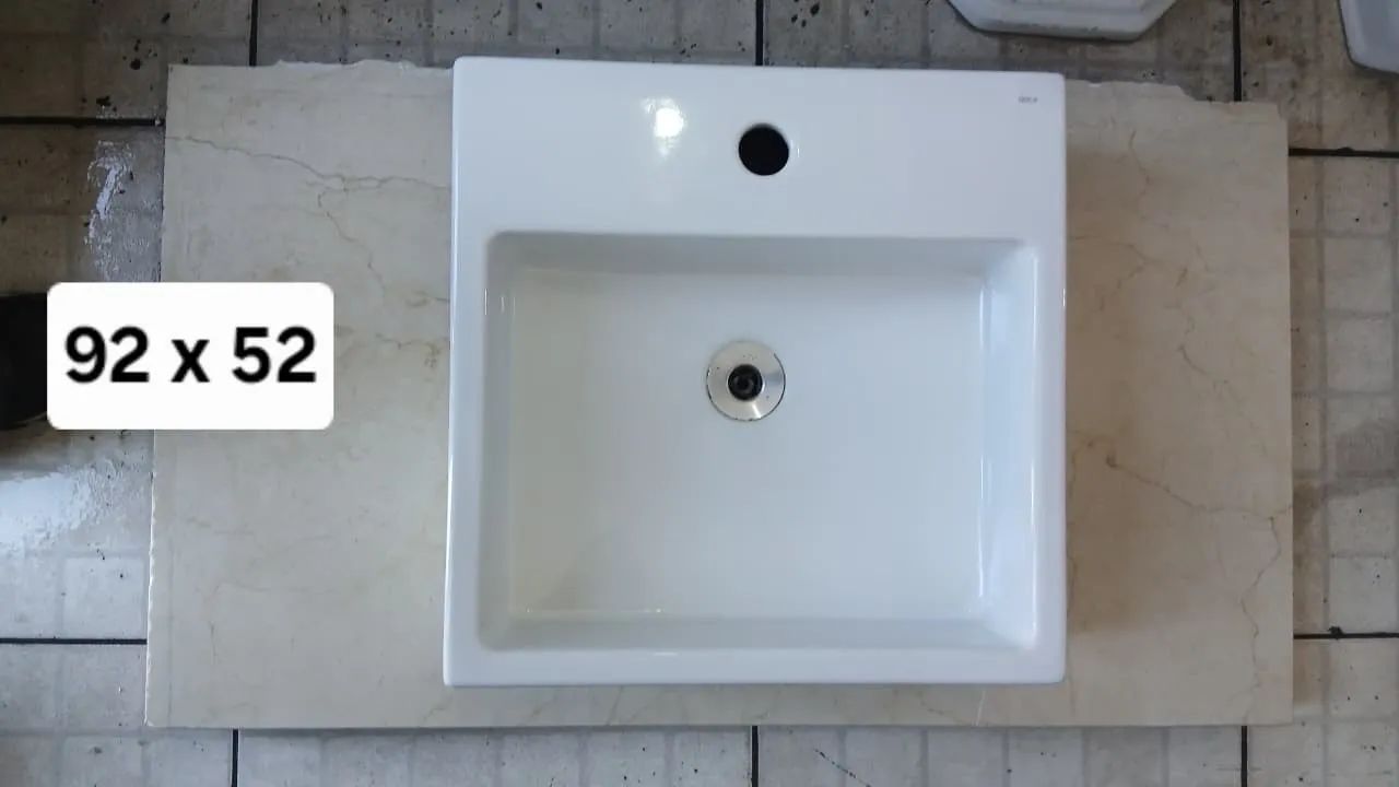 Pia sobre por com bancada 