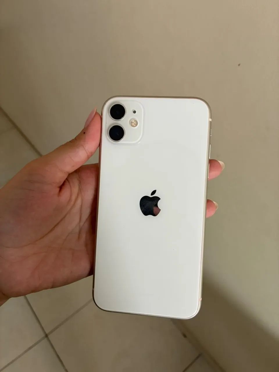 iPhone 11,branco, 128 GB 