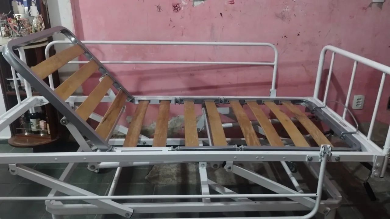 CAMA ARTICULADA P CUIDADO EM CASA  - Foto 5