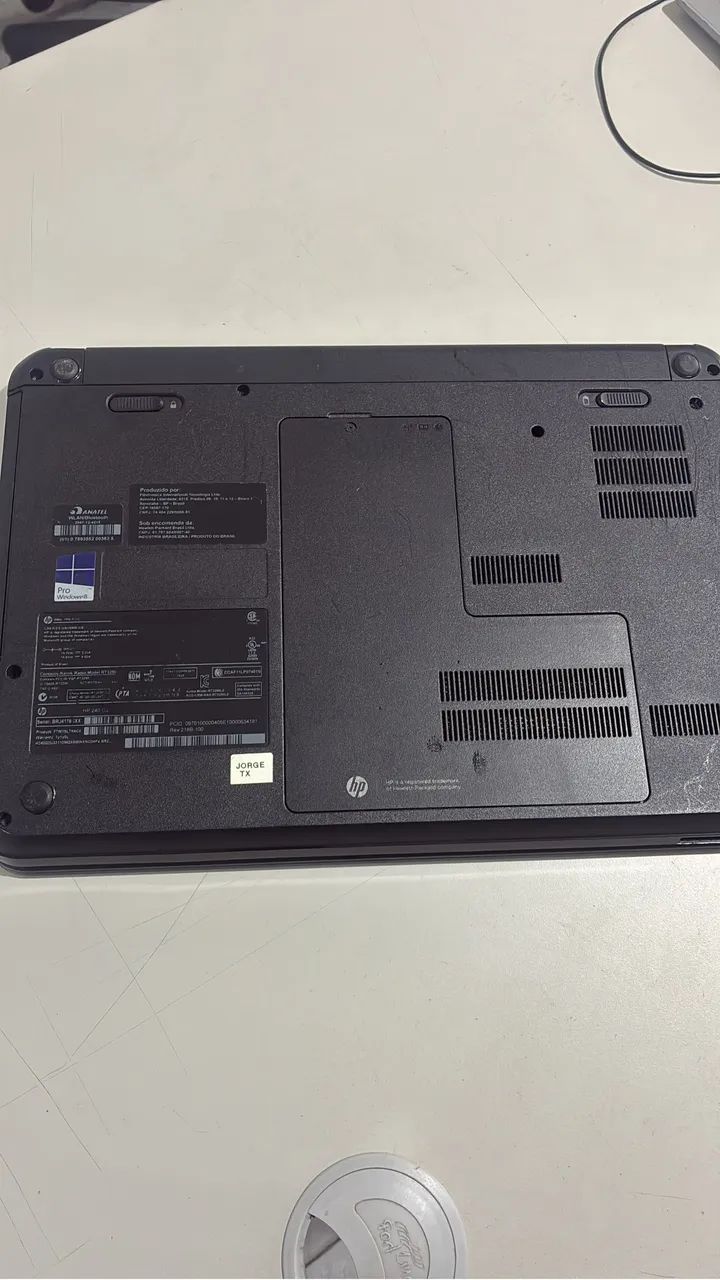 Notebook. HP 240g  - Foto 2