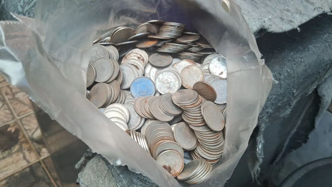 740 moedas de 10 cruzados de 1988  - Foto 2