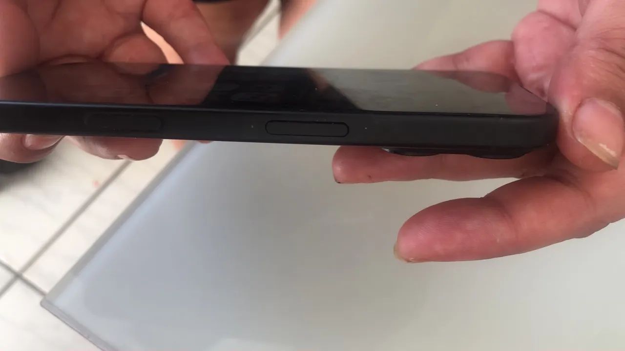 IPHONE 16 - Foto 2