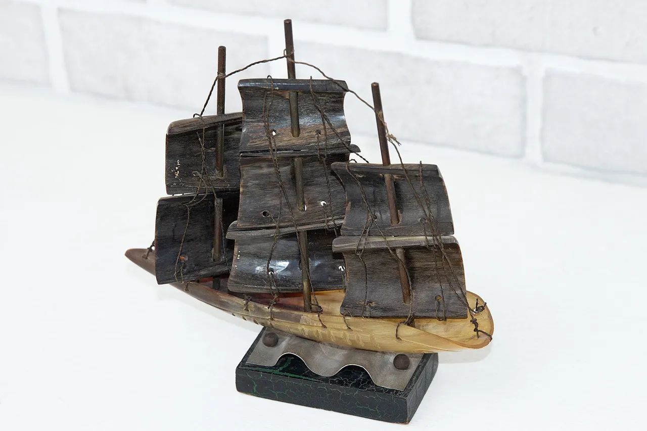 barco / caravela miniatura antiga vintage - Foto 4