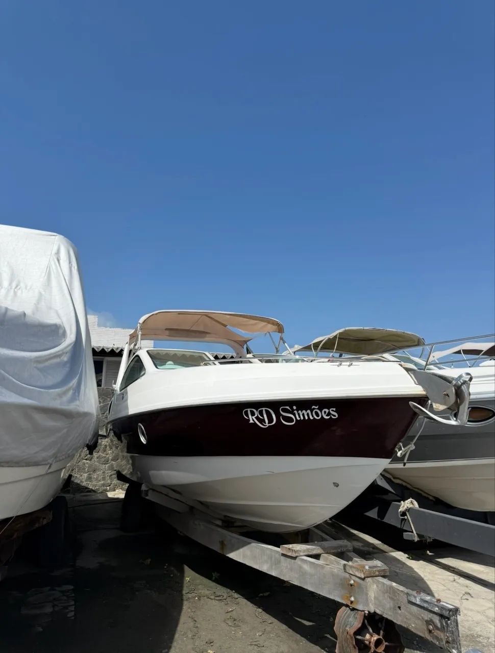 Lancha Coral 27,5 Pés - Ano 2013 - 12 pessoas + 1 - Foto 7