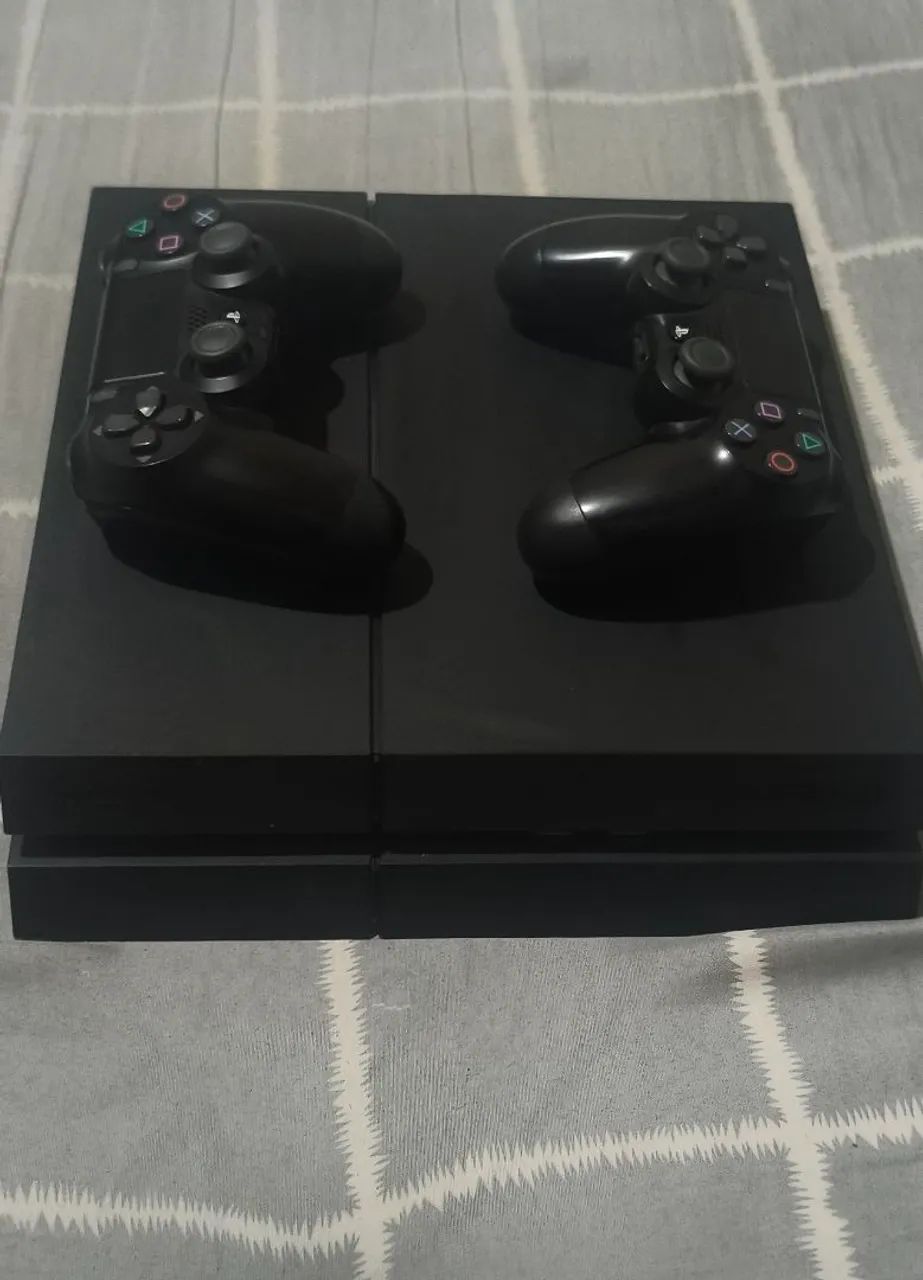 Ps4 - 2 controles + PlayStation Câmera 