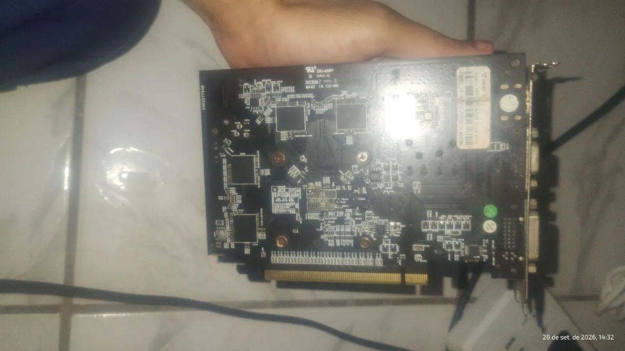 PLACA DE VÍDEO R7 350 4G DDR5 - Foto 2