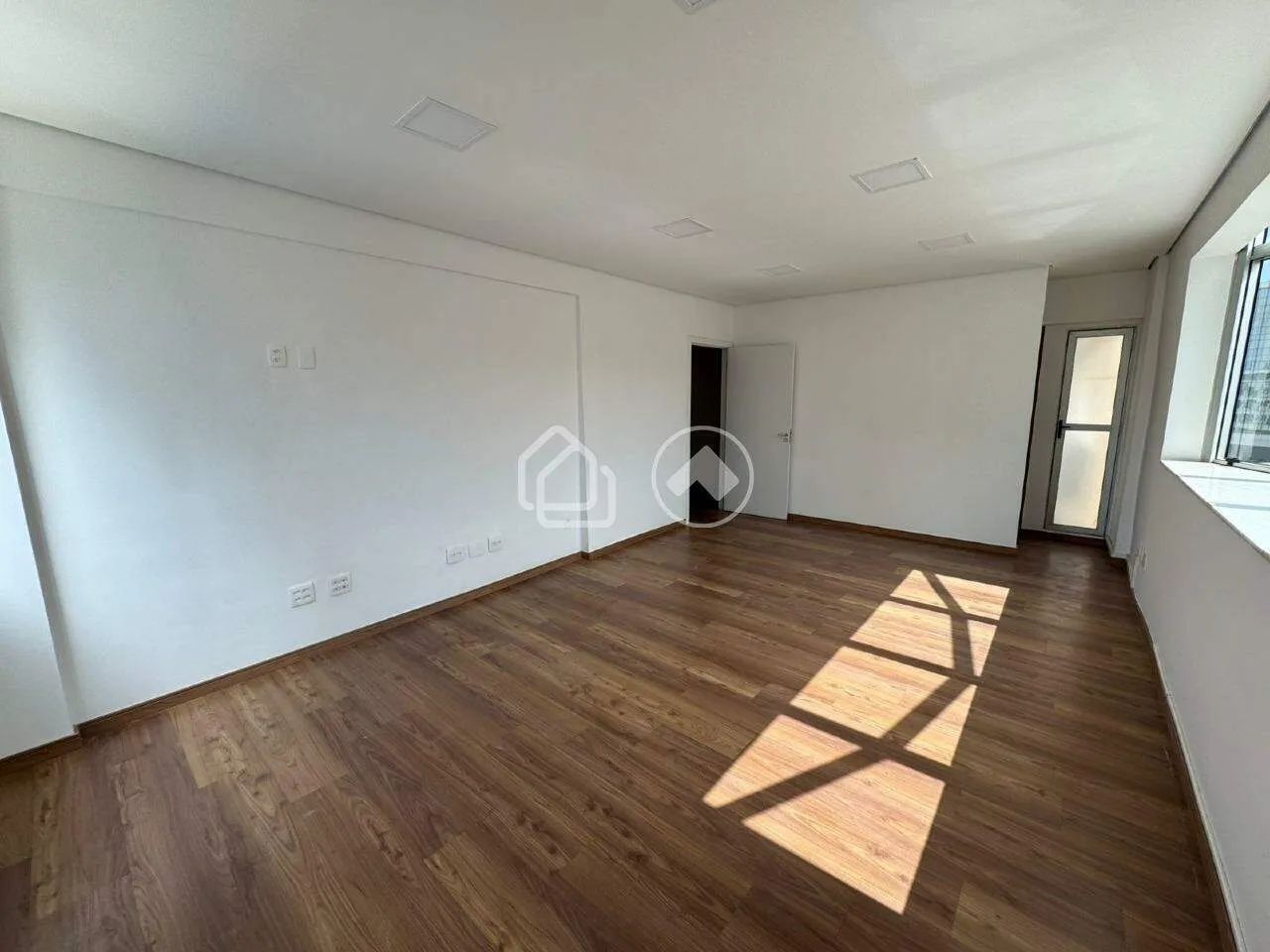 Sala Residencial Frente | 41 m² | Buritis, BH