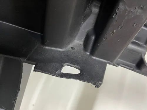 Absorvedor De Impacto Tras Jeep Grand Cherokee 2006/2010 - Peças