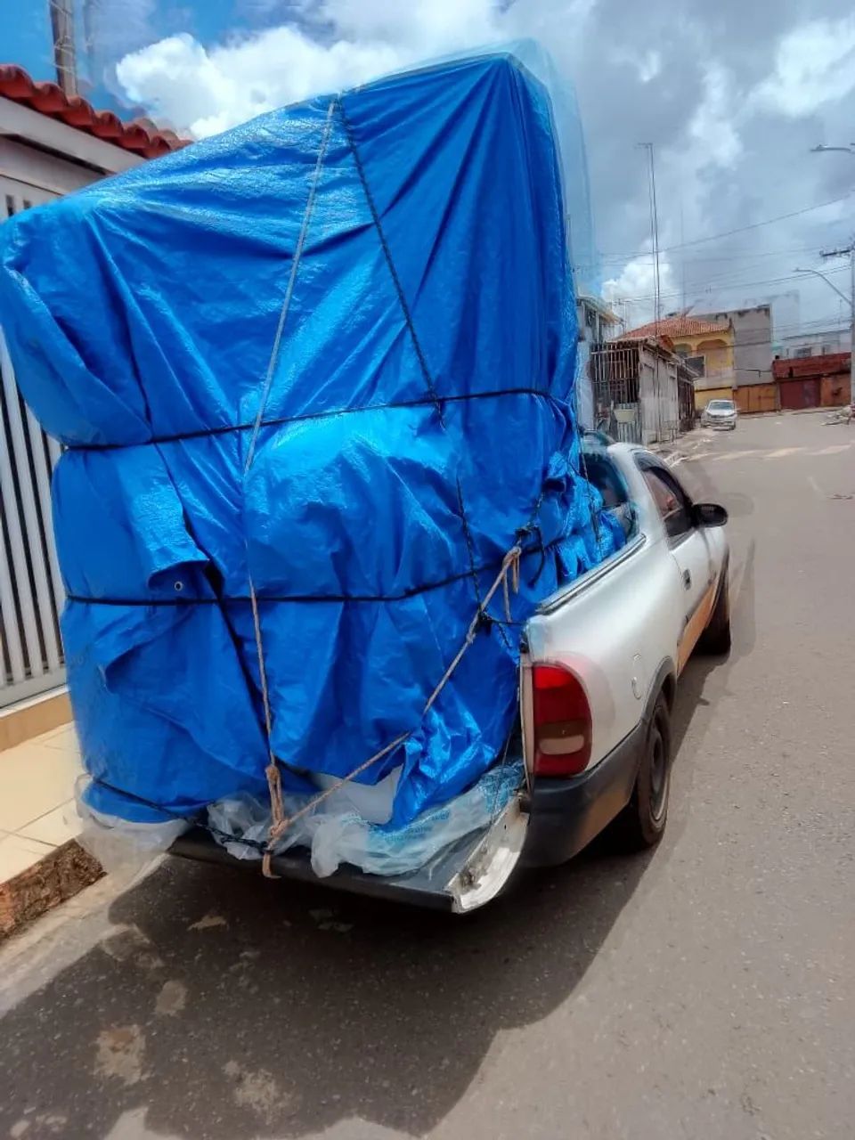 FRETES RÁPIDOS, MUDANÇAS PEQUENAS  - Foto 2