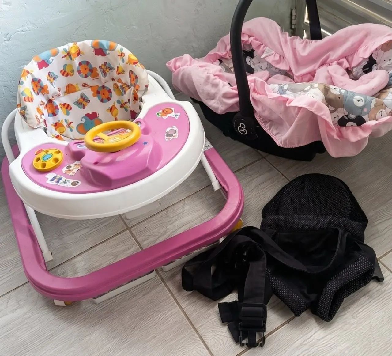 Anda já, bebê conforto, canguru 