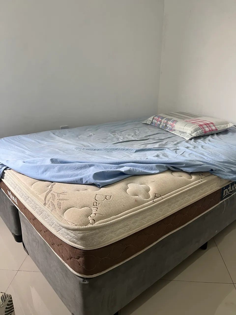 Cama Queen size