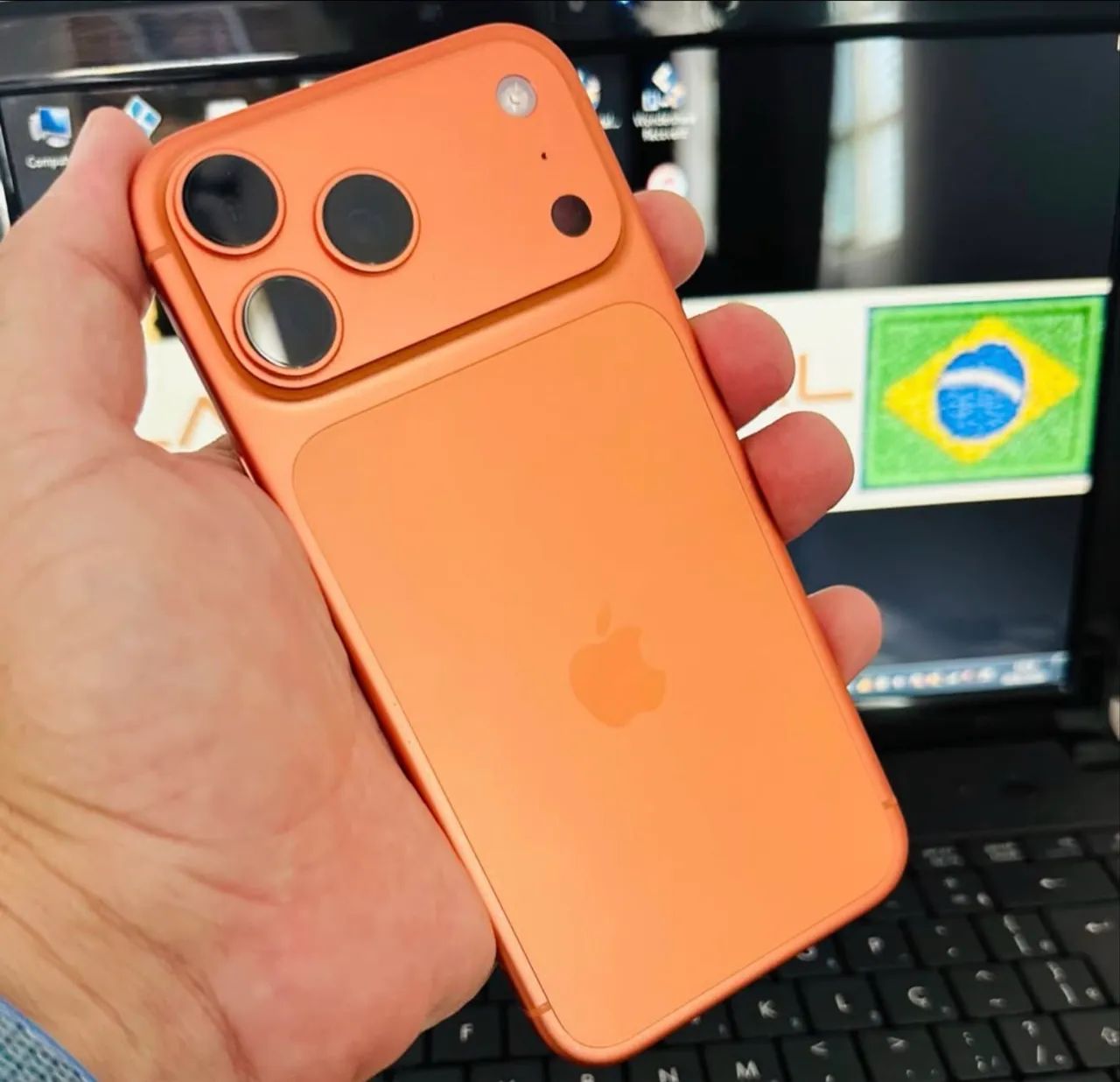 iPhone 17 Pro Max 256GB Laranja  - Foto 3
