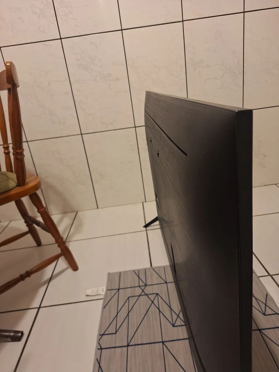 Samsung 50" 4K UHD Smart TV - COM DEFEITO - Foto 5