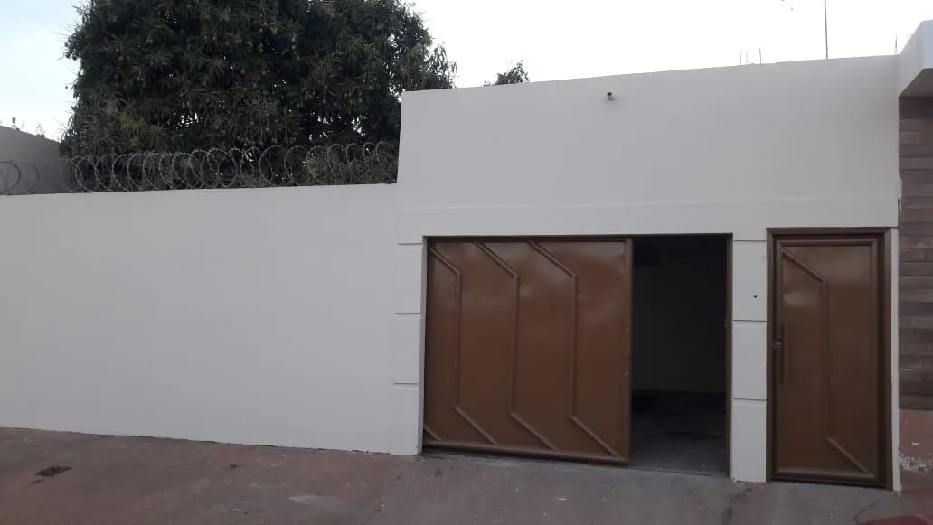 Vendo casa com ponto comercial  - Foto 4