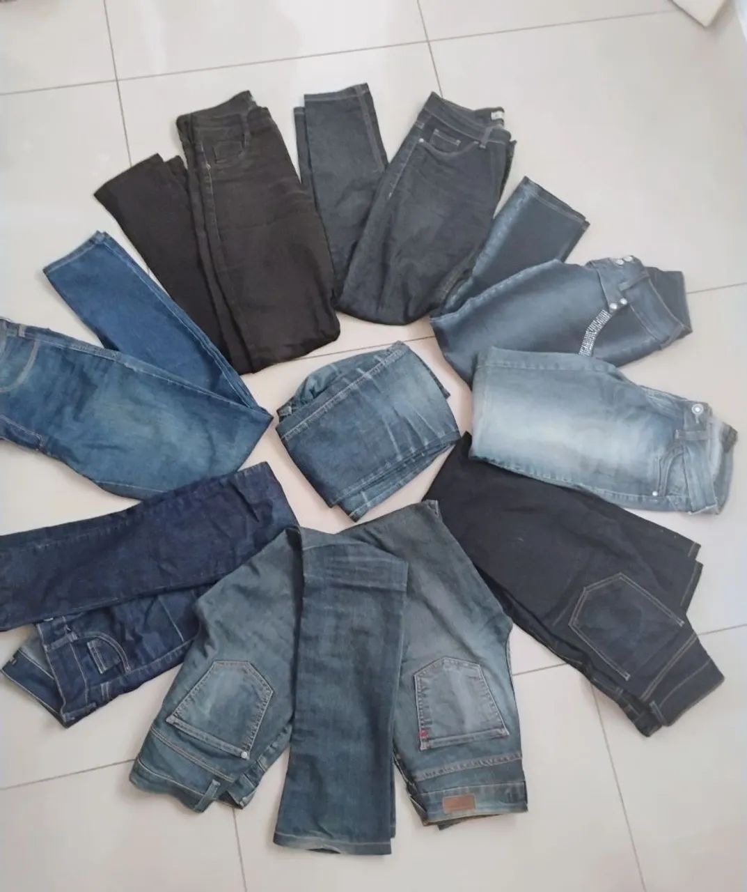 Pacotão de calças jeans 