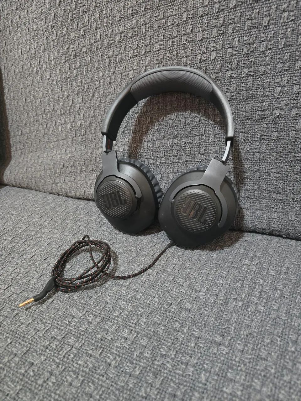 JBL Quantum 250 & Quantum 100 - Foto 4