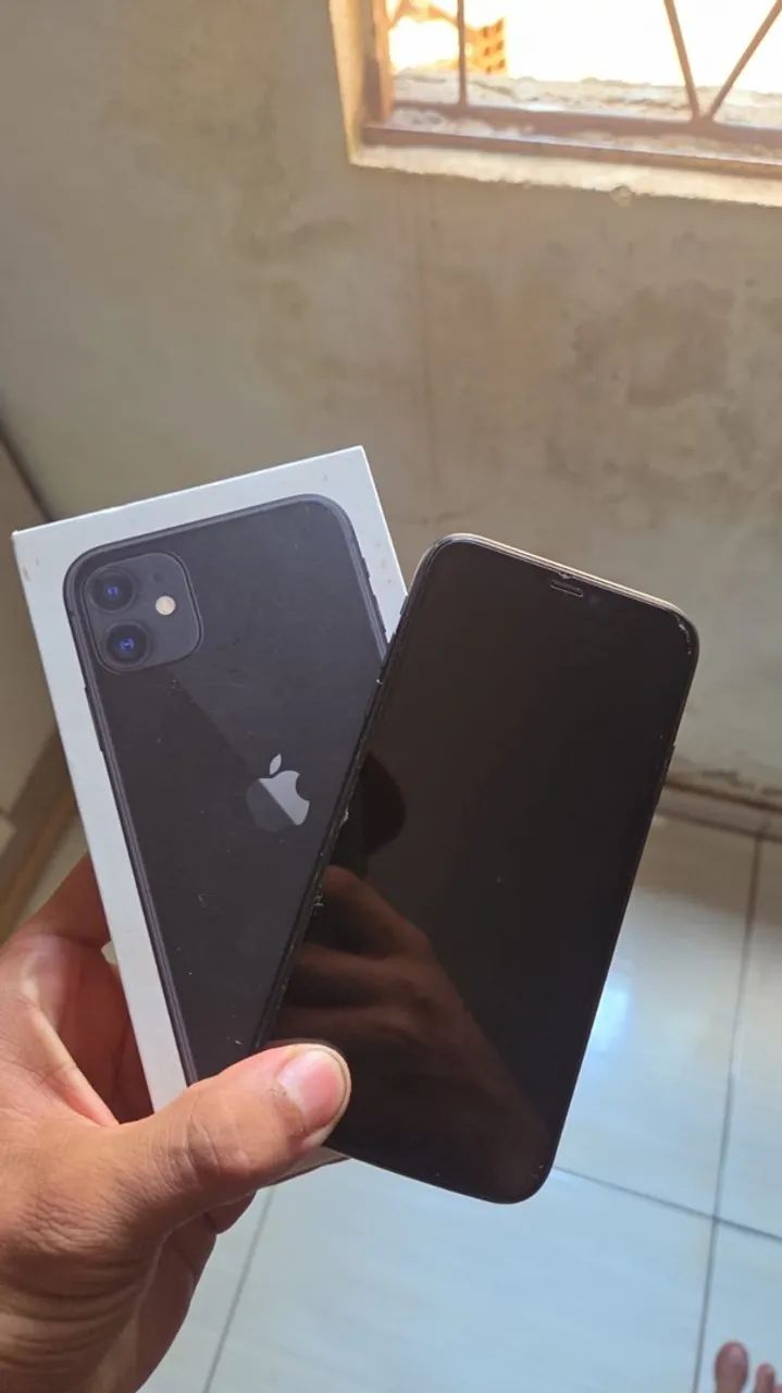 iPhone 11