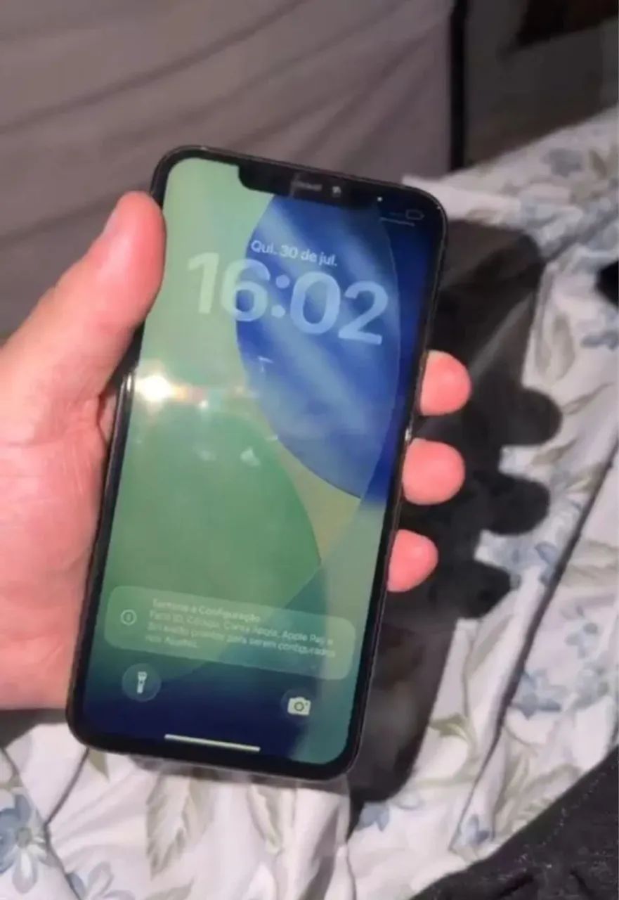 iPhone 