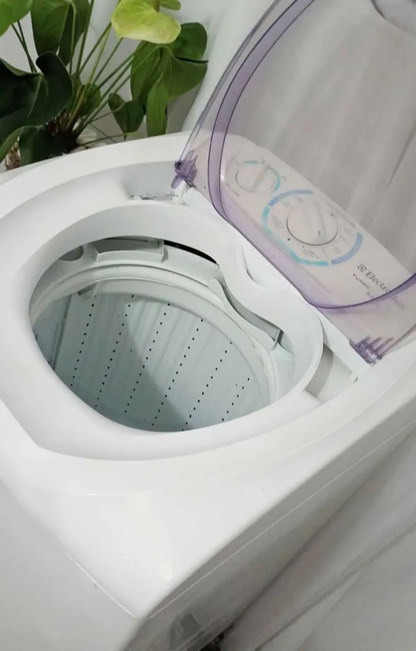 Máquina de lavar roupa Electrolux 