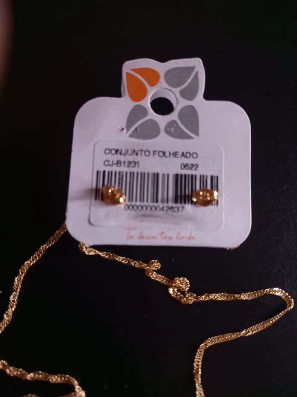 FOLHEADO DE OURO - BRINCO E CORRENTE - Foto 2