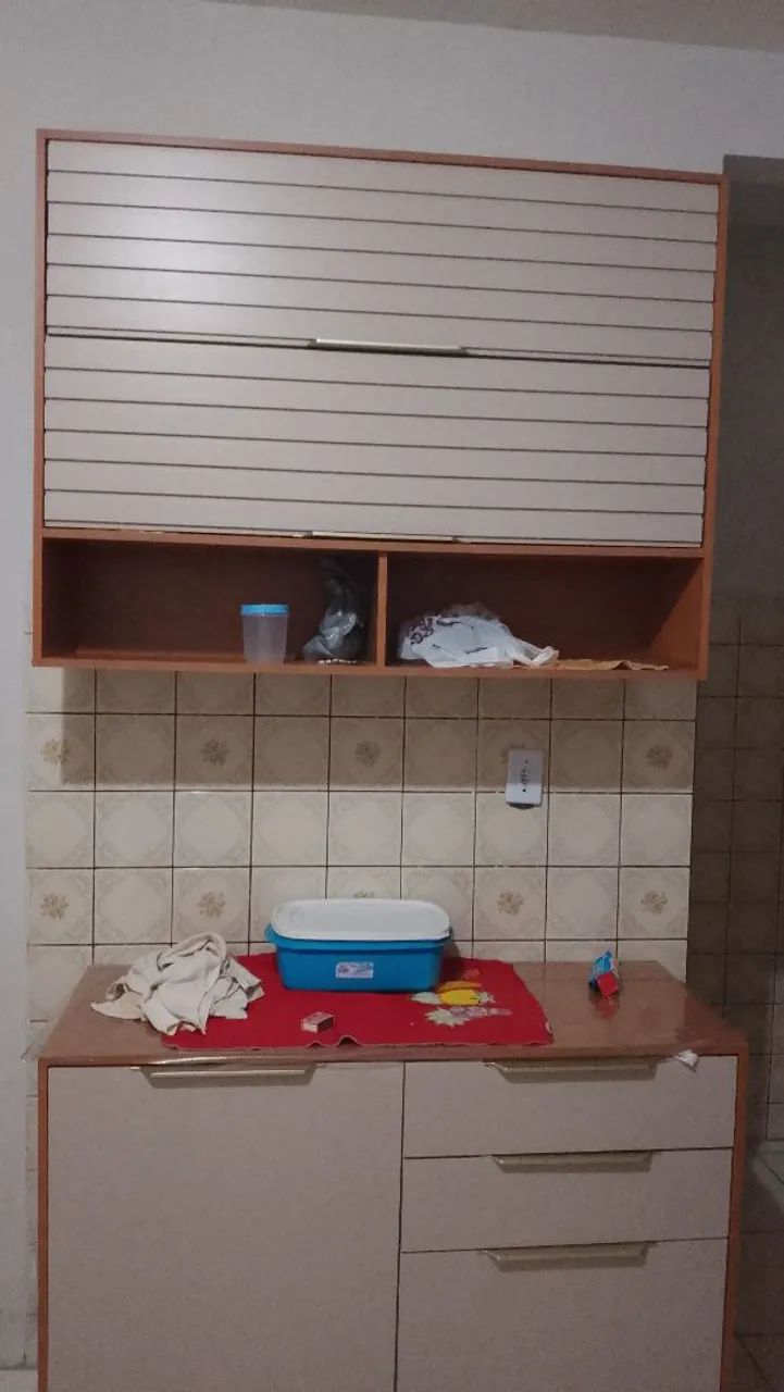 Vendo Armário 