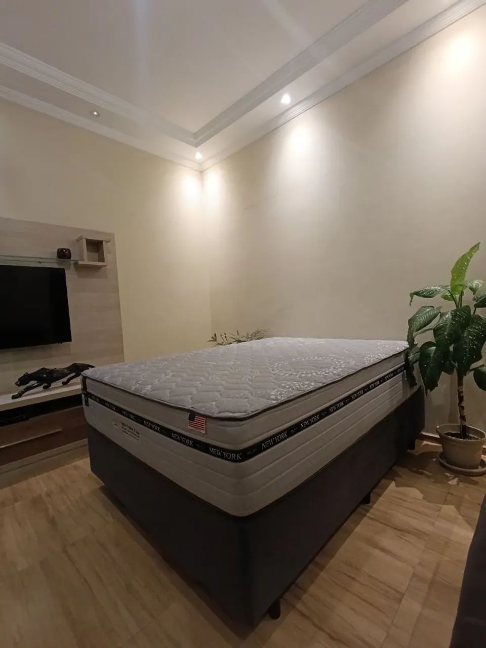 VENDO CONJUNTO CAMA BOX CASAL IMPECÁVEL  - Foto 3