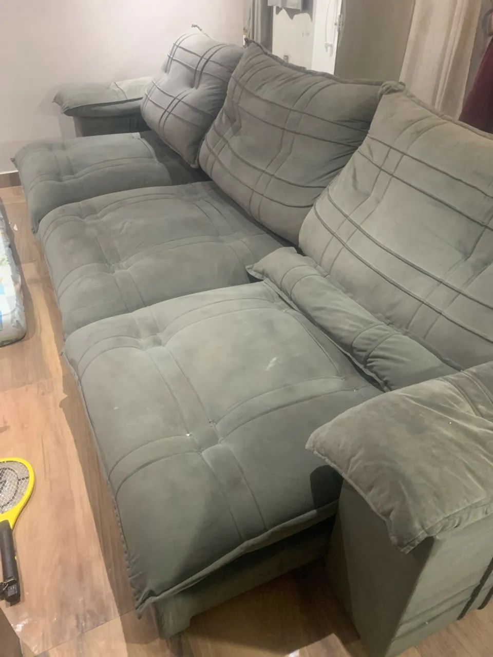 Vendo sofá Retratil e reclinável  - Foto 3