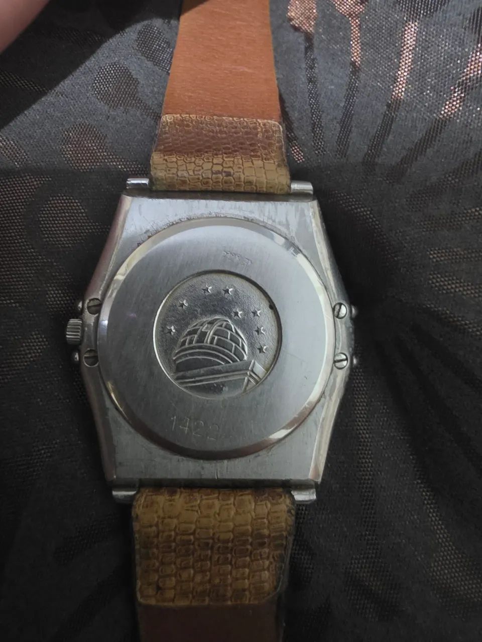 Ômega constellation 1422 - Foto 2