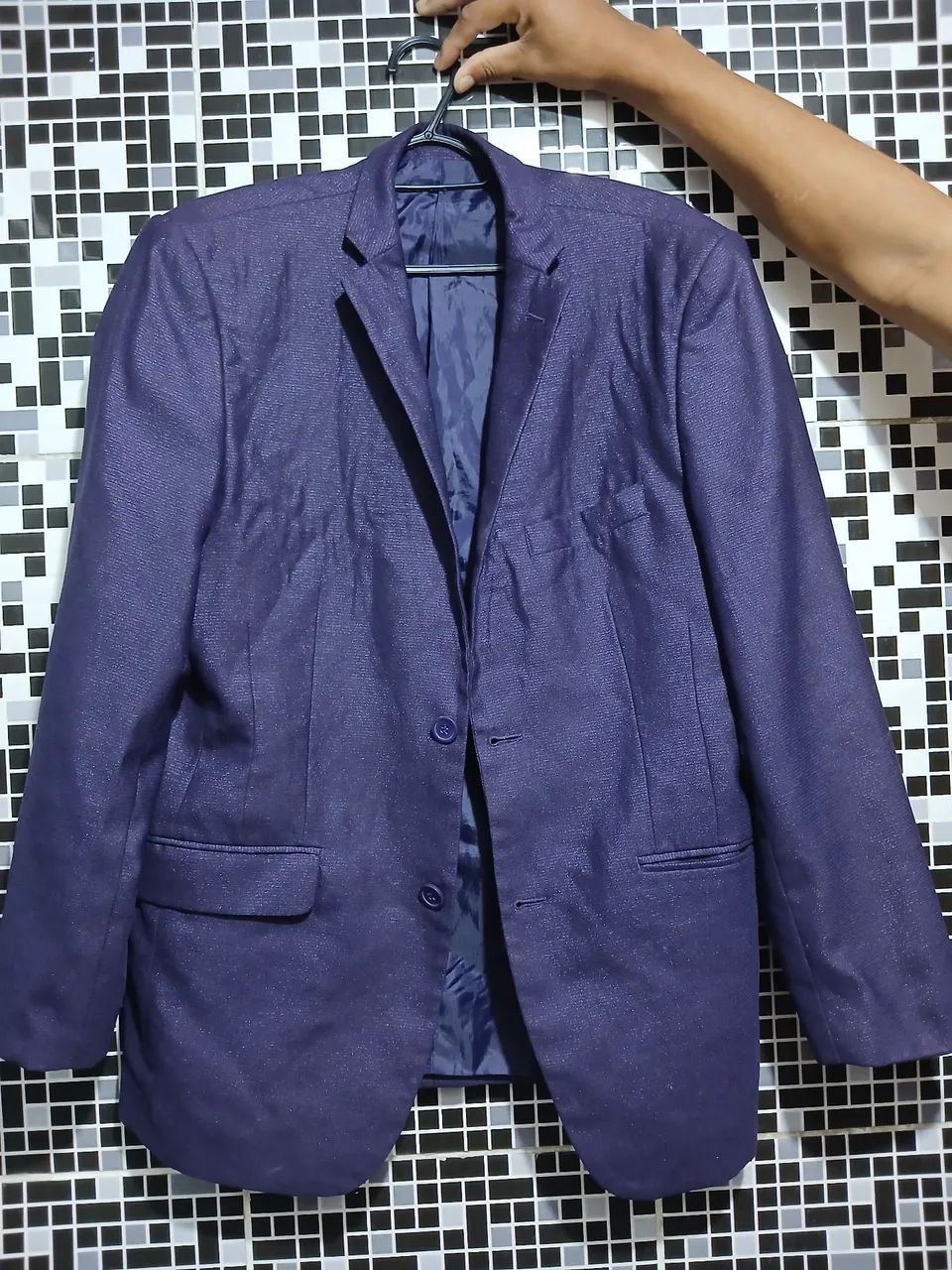 VENDE-SE TERNO da MARCA CIADOTERNO  EM PERFEITO ESTADO!