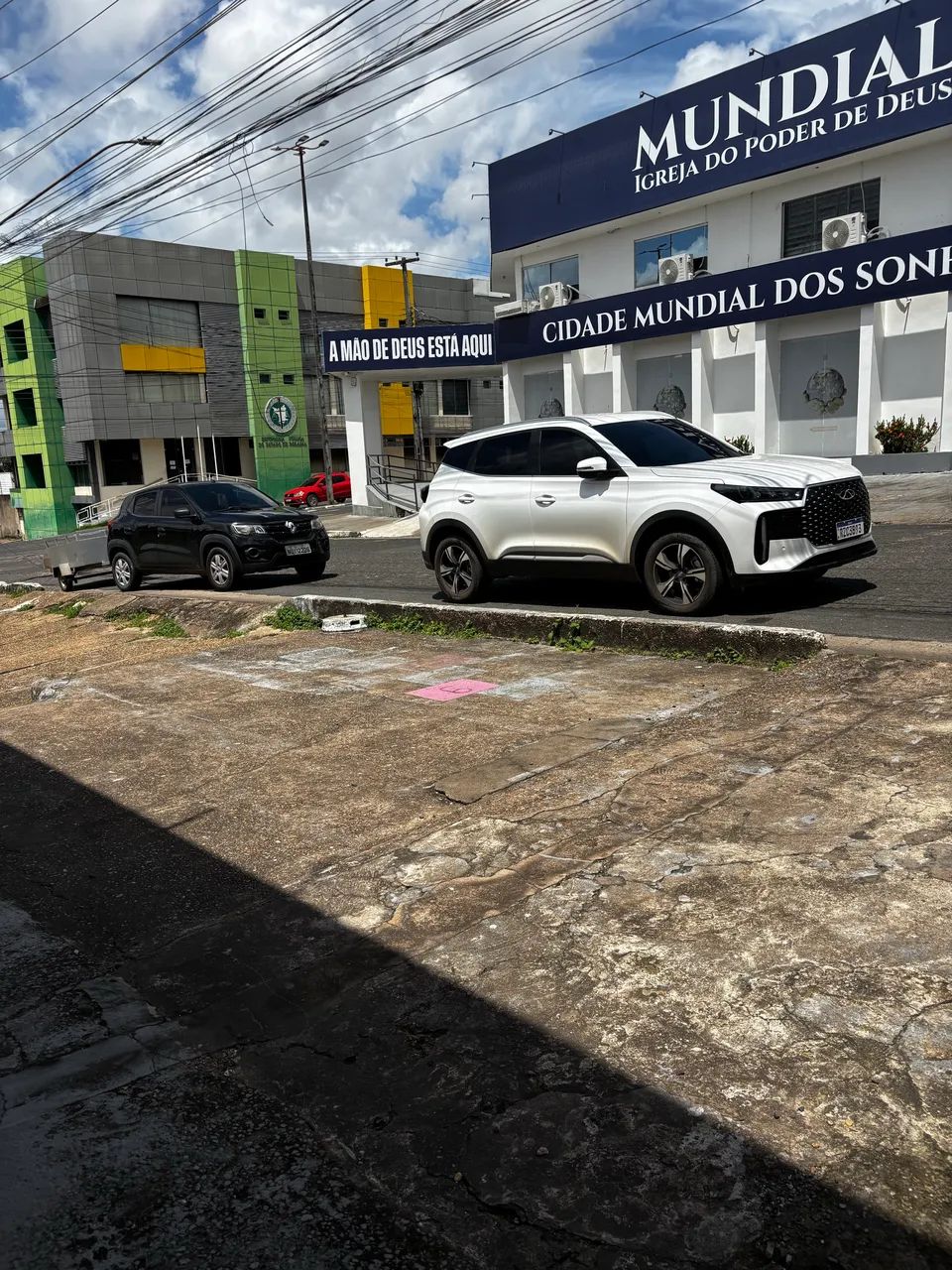 Aluga se sala comercial ao lado supermercado DB centro - Foto 3