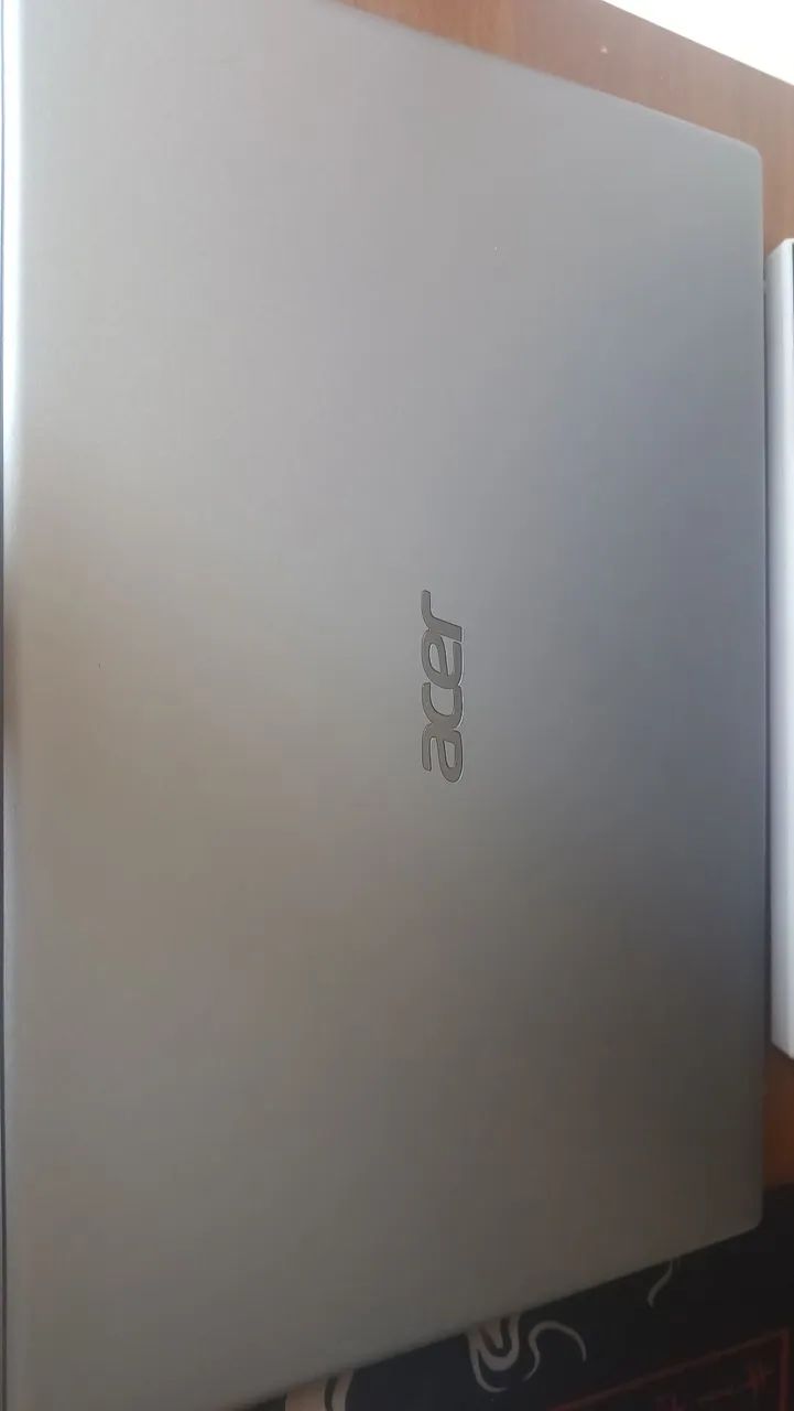 Notebook aspire 3  - Foto 2