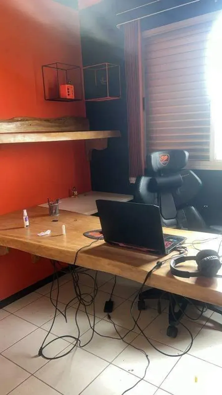 Apartamento à venda, 3 quartos, 1 suíte, 1 vaga, Presidente Roosevelt - Uberlândia/MG