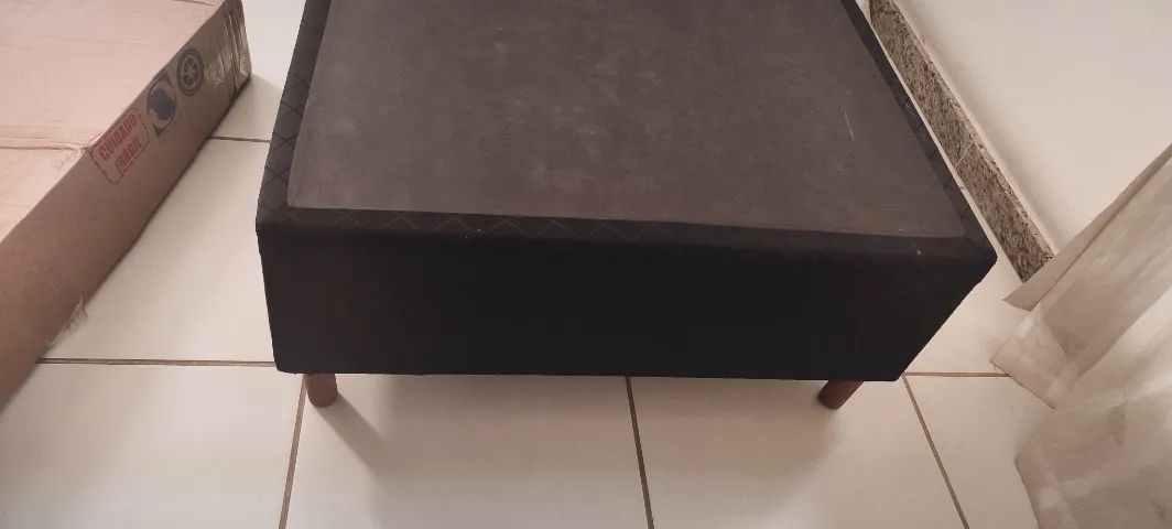 Cama box e cabeceira 