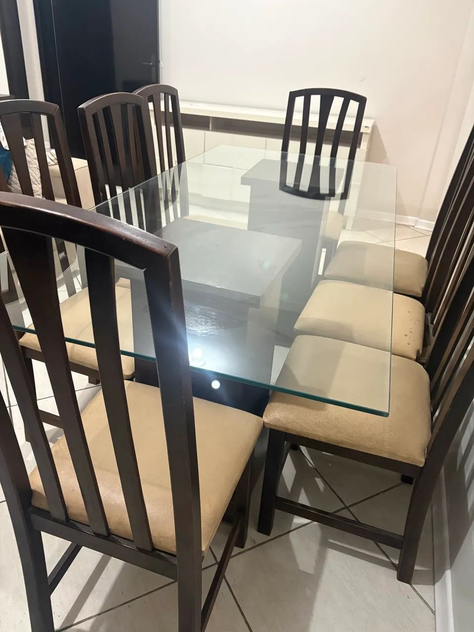 Mesa de jantar com 8 cadeiras  - Foto 2