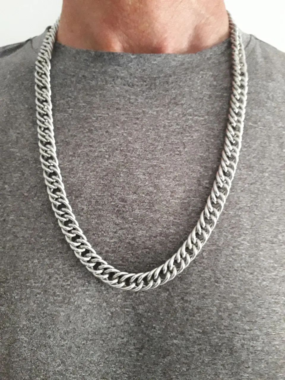 Cordão em aço 60cm