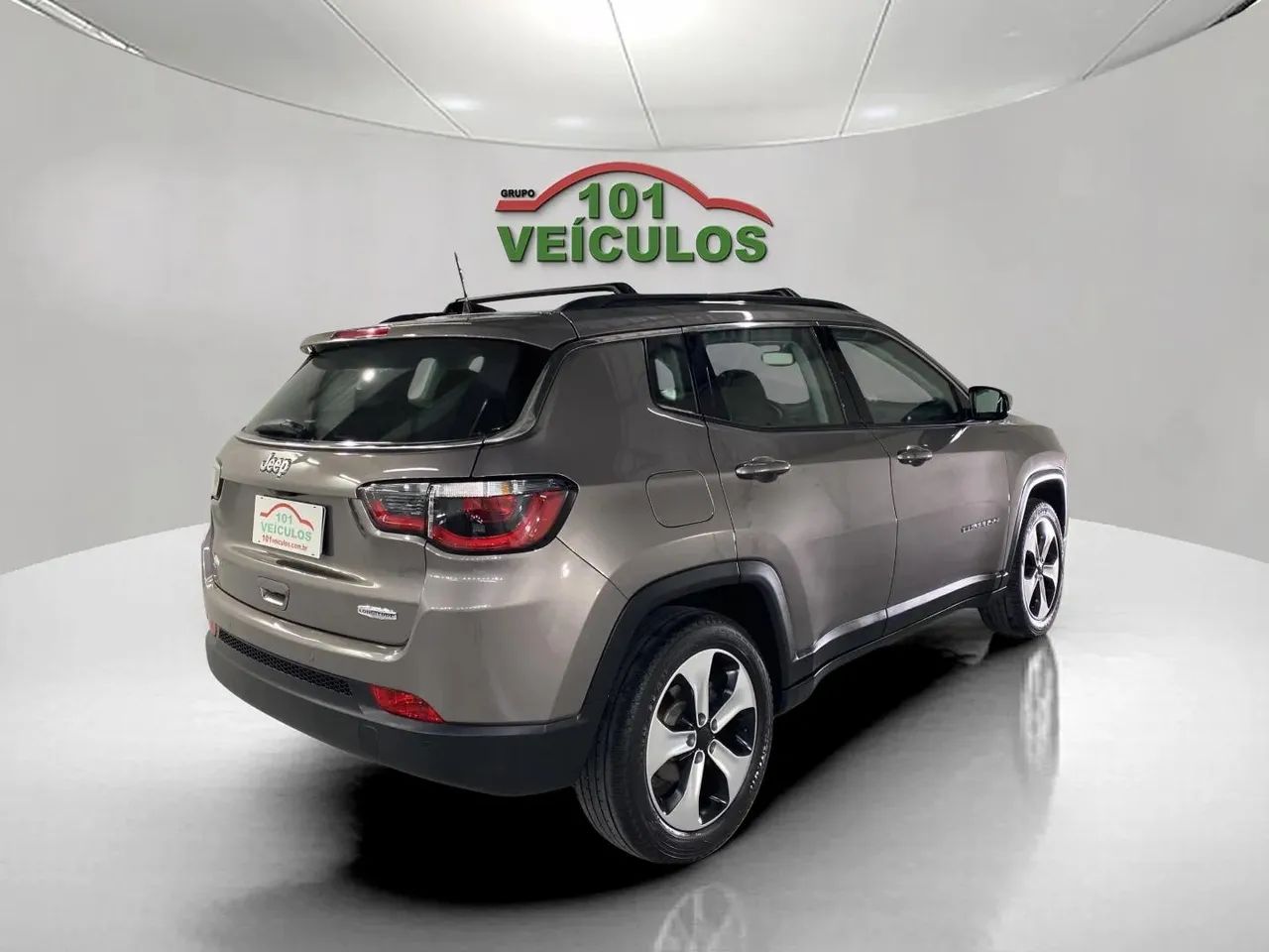 Jeep Compass Longitude 2.0 4X2 Flex 16V Aut. 2017 - Foto 5