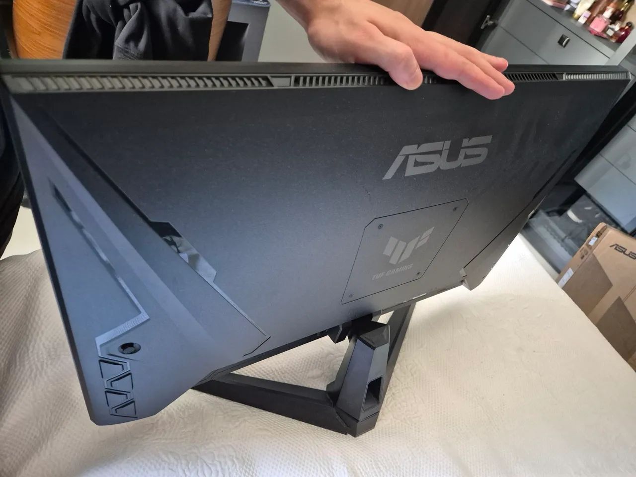 Asus TUF 27' QHD 200hz IPS