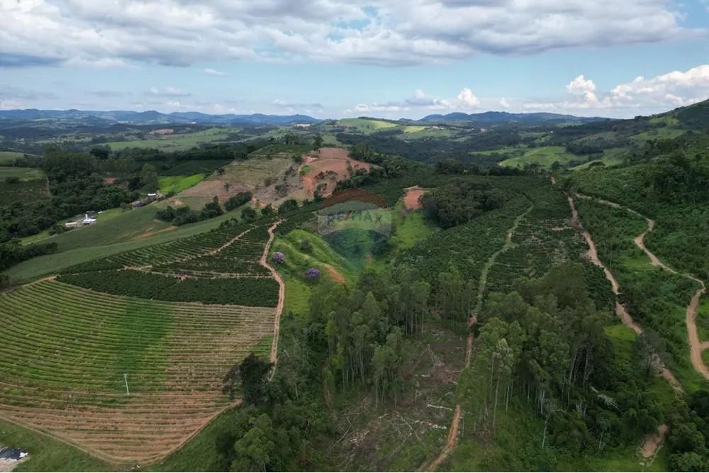 Fazenda à Venda em Caconde - SP
