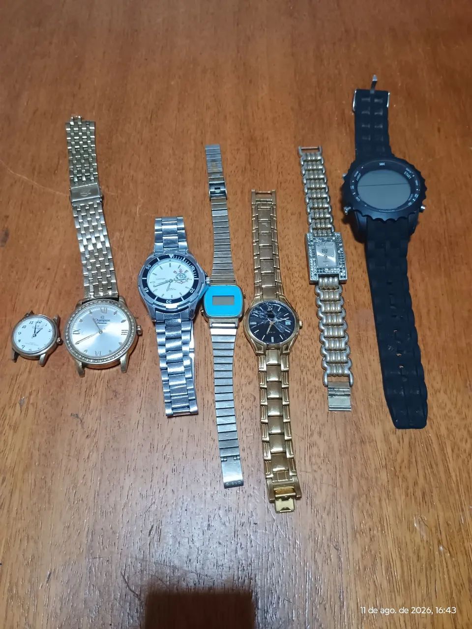 Kit relógios várias marcas para conserto ou retirada de peças  - Foto 5