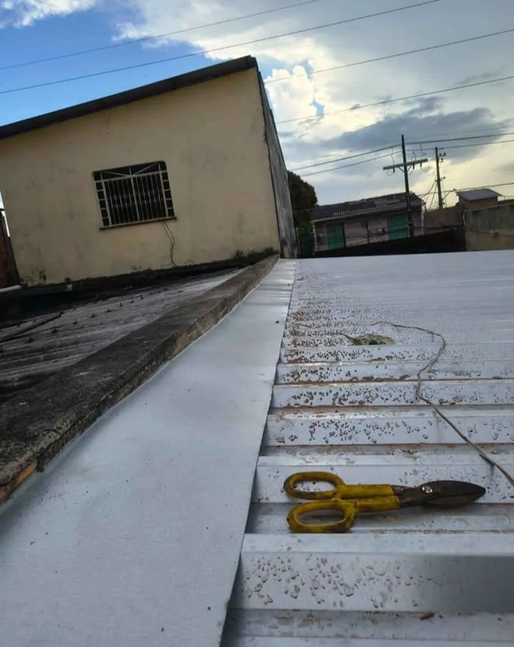 ESTRUTURAS METÁLICAS E TELHADOS - Foto 2