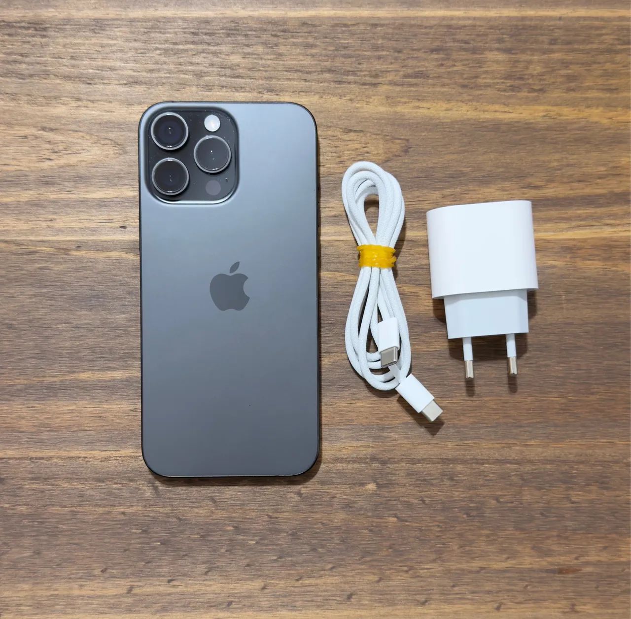 iPhone 15 Pro 128gb 12x332
