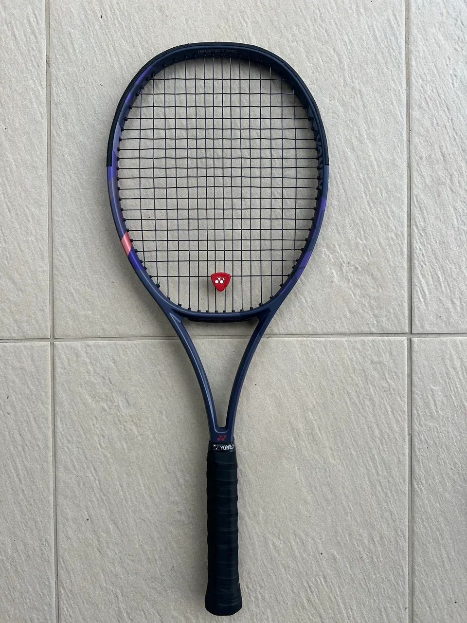 Vendo Raquete Yonex Percept 97 L3 2026  - Foto 3