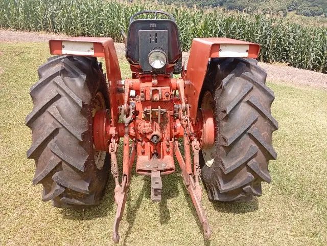 TRATOR Agrale 4300 - Foto 5