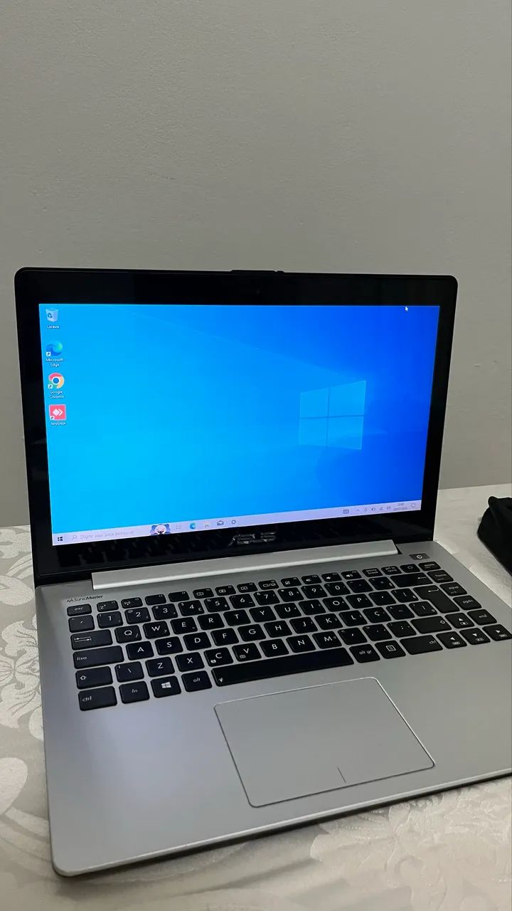 Notebook ASUS Touch i5 + 6GB RAM + Kit Logitech + Capa | Completo