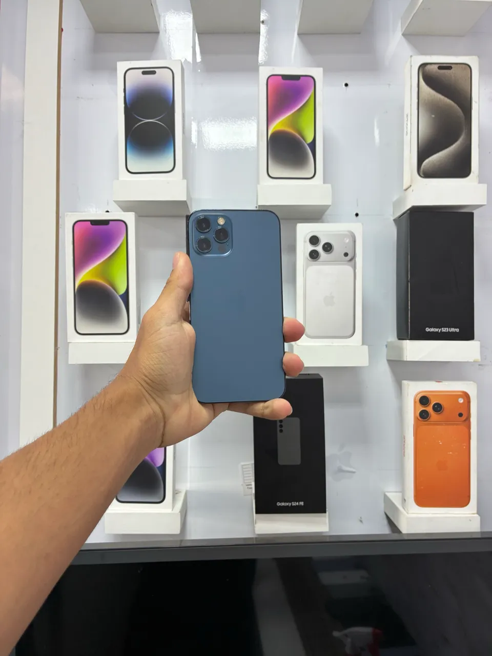 iPhone 12 Pro 128Gb azul - Celulares e Smartphones - Samambaia Sul