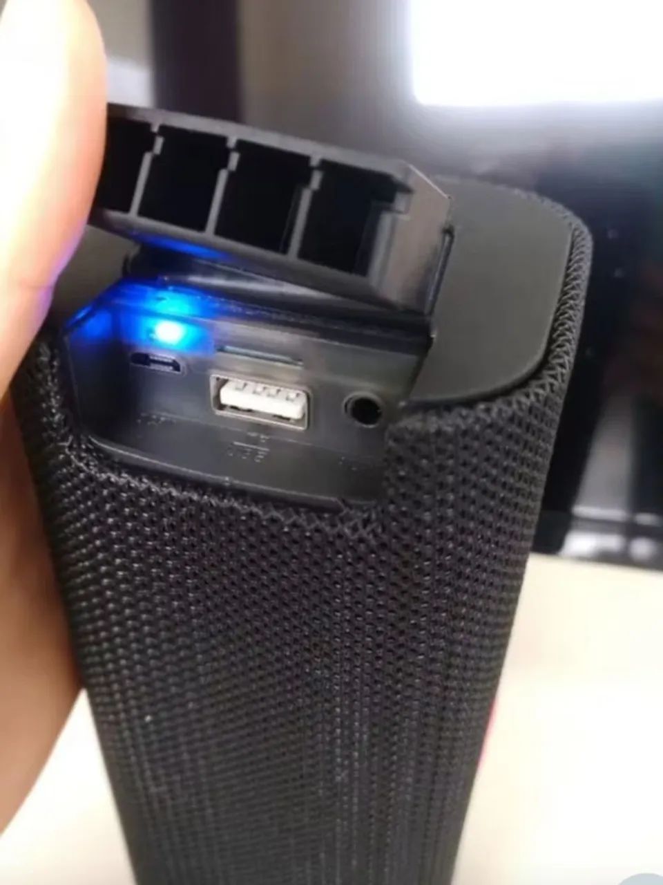Caixa de som Bluetooth - boa qualidade  - Foto 2