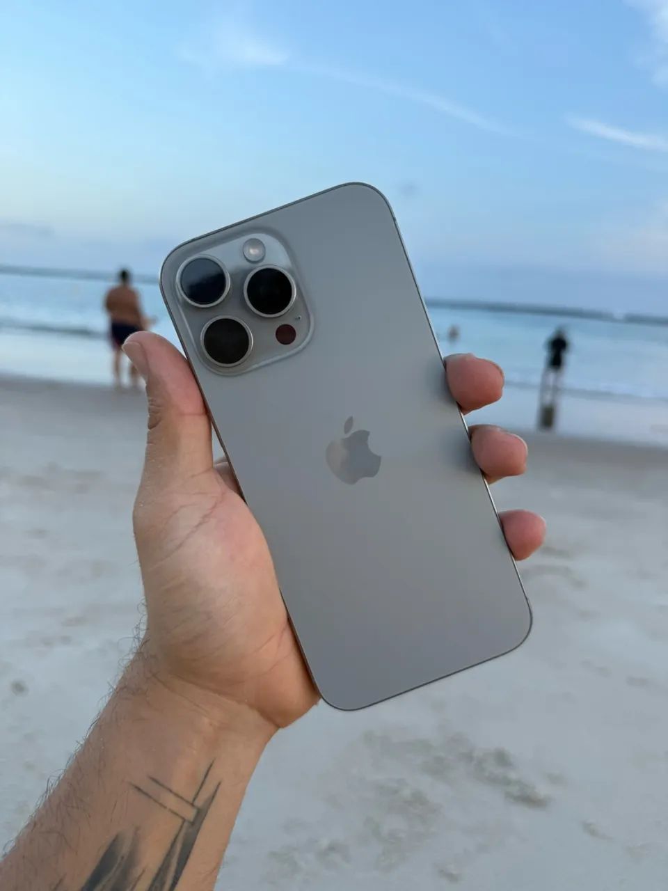 Iphone 16 pro max 256 Gb - Foto 3