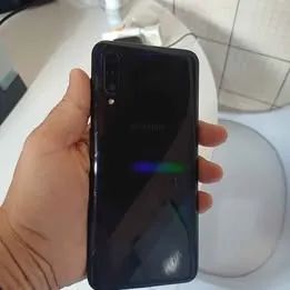 Vendo Celular Sansug A30s - Foto 3