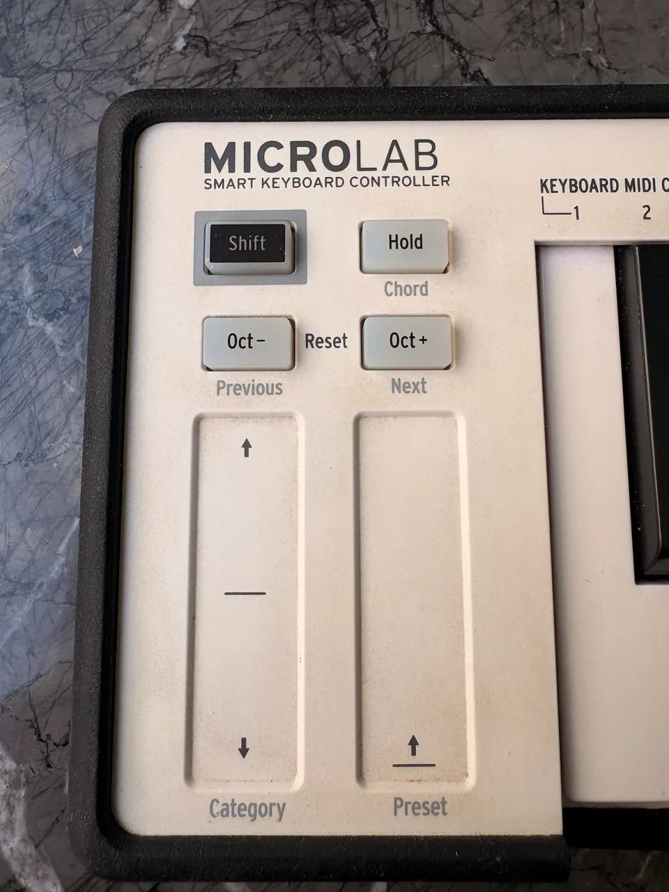 Controlador MIDI Arturia Microlab - Foto 3