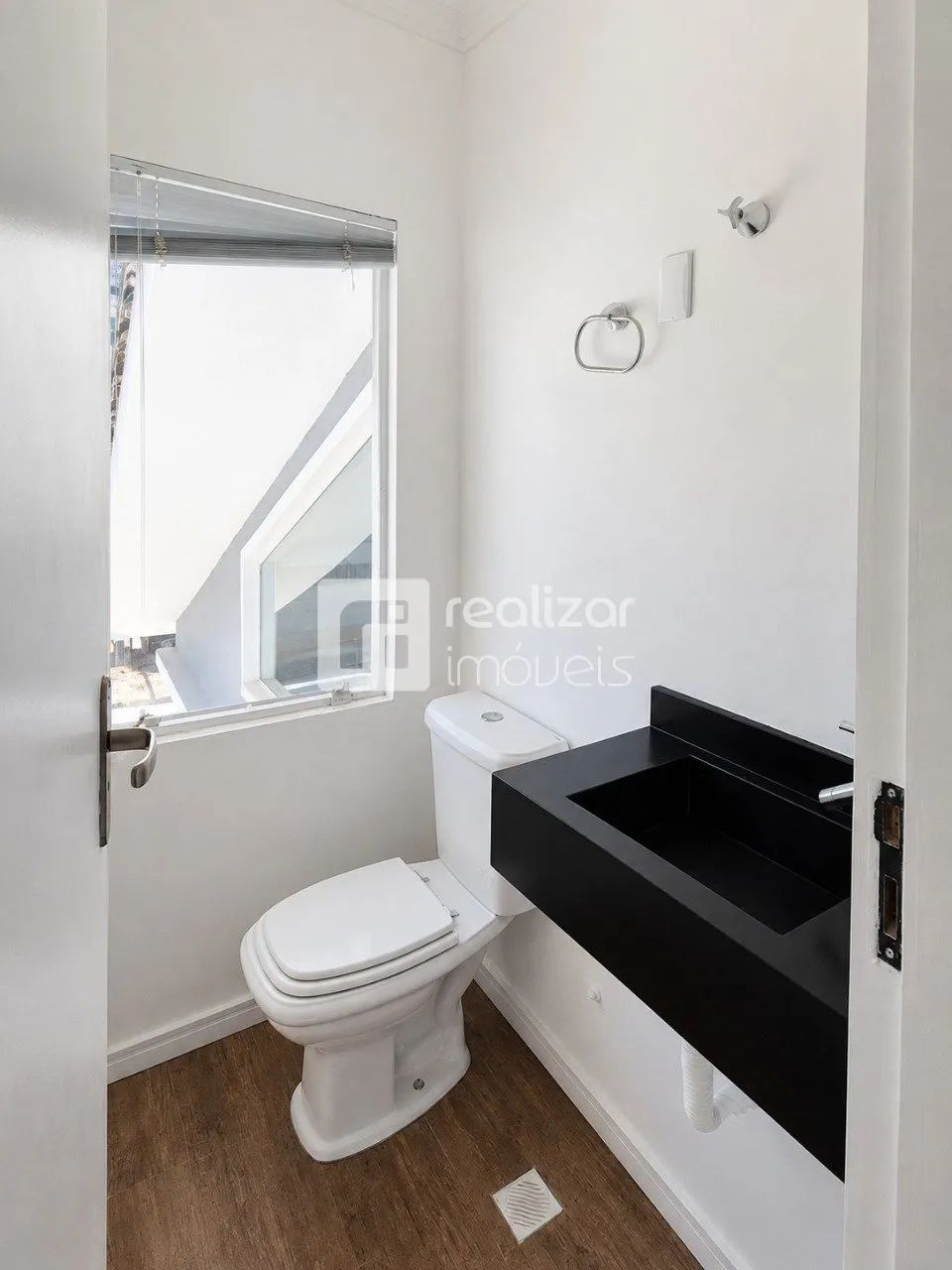 Casa com 3 dormitórios, sendo 2 suítes, no Pagani - Foto 5